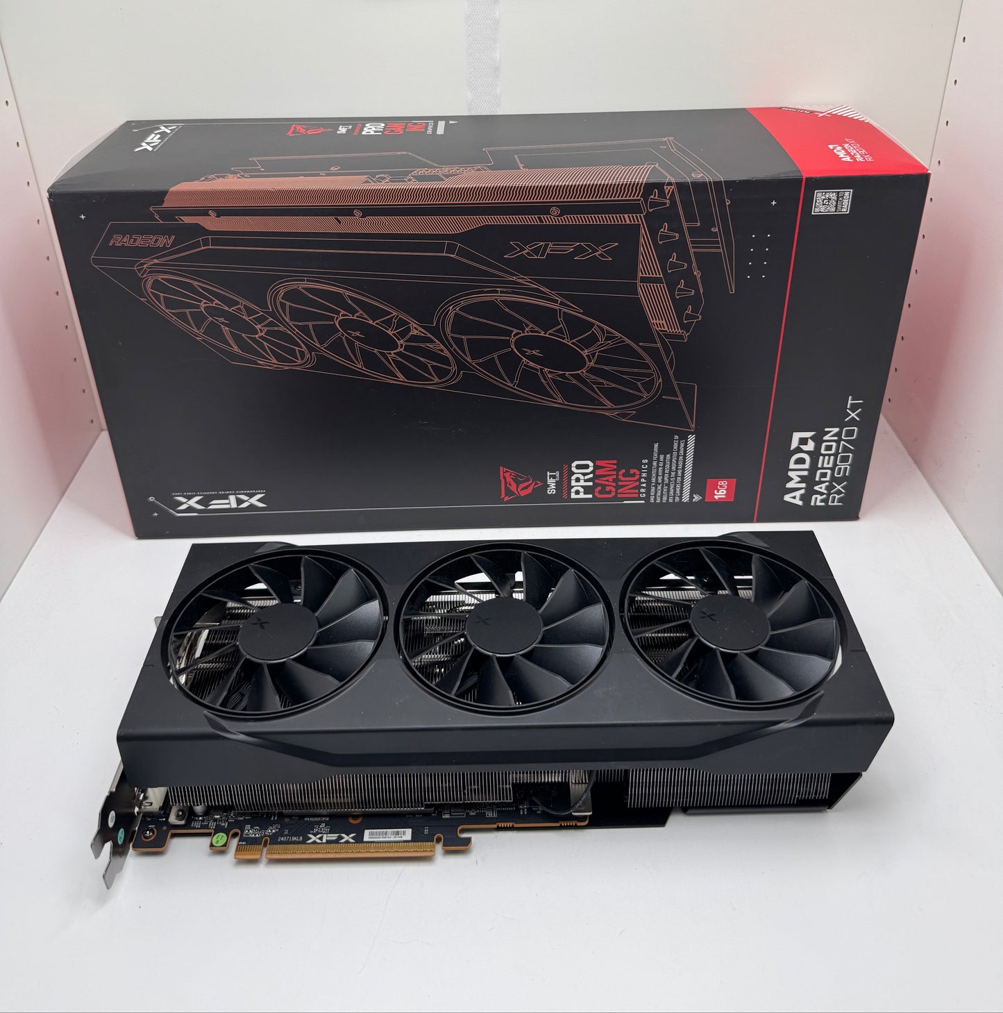 XFX AMD Radeon RX 9070 XT Swift Pro Gaming 16GB GDDR6 - A